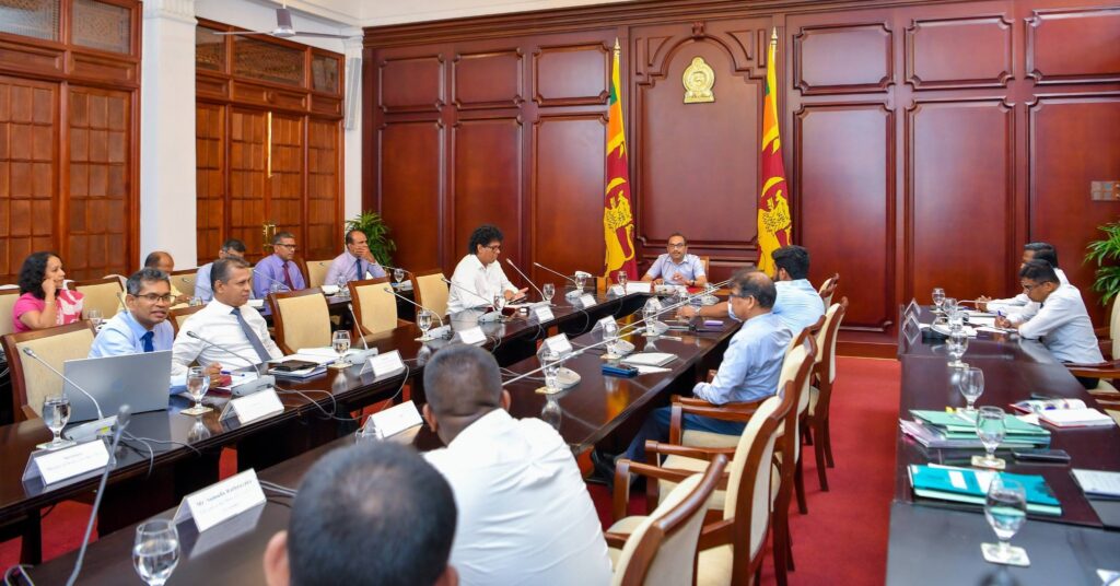 සියලු අමාත්‍යාංශ සම්බන්ධීකරණයට ඛනිජ තෙල් නීතිගත සංස්ථාවෙන් නිලධාරීන් පස් දෙනෙක් පත් කරයි….